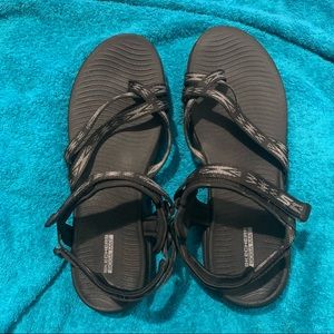 Sz 11 Skechers Cushioned Sandals